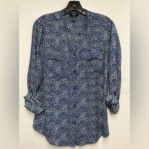 Jones New York Blue and White Button Down Shirt